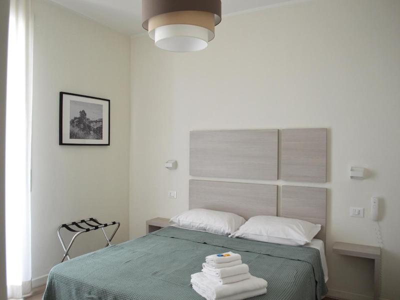 Hotel Riva E Mare image