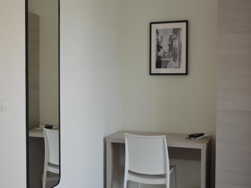 Hotel Riva E Mare image