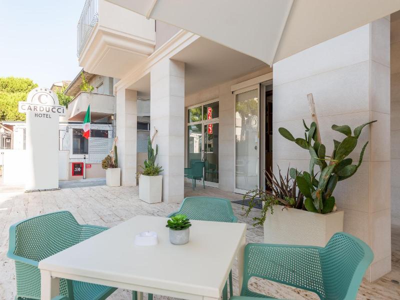 Hotel Carducci image