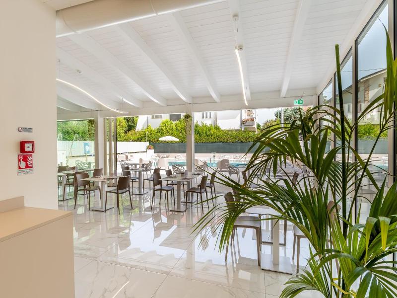 Hotel Carducci image