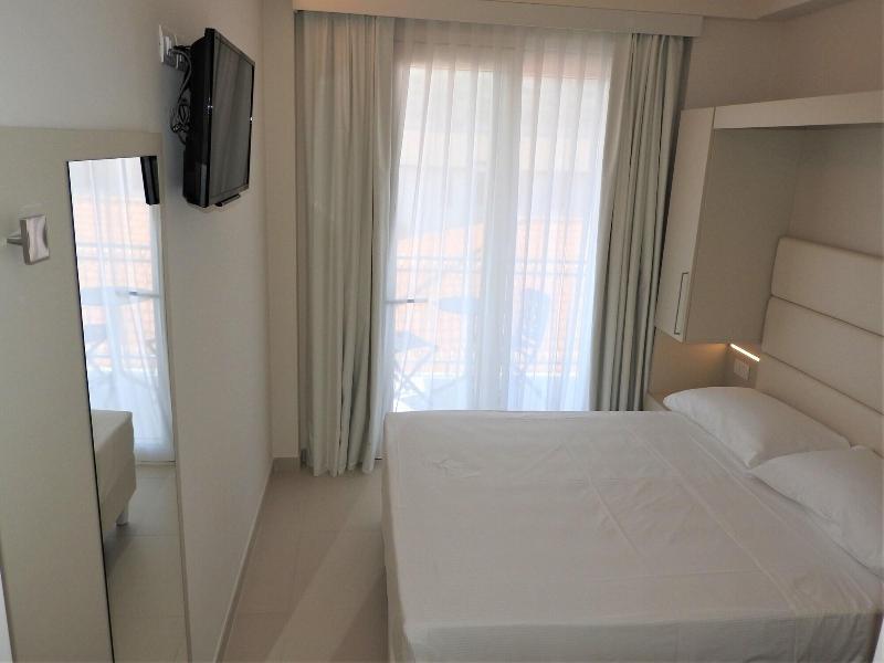Hotel Carducci image