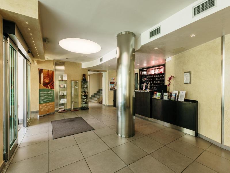 Hotel Dei Vicari image