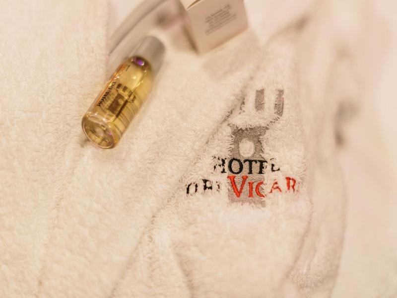 Hotel Dei Vicari image