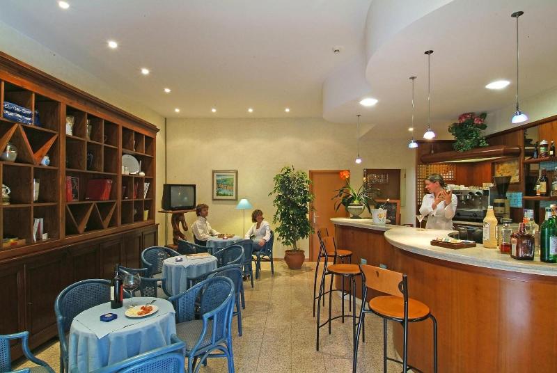 Hotel Villa Tirreno image