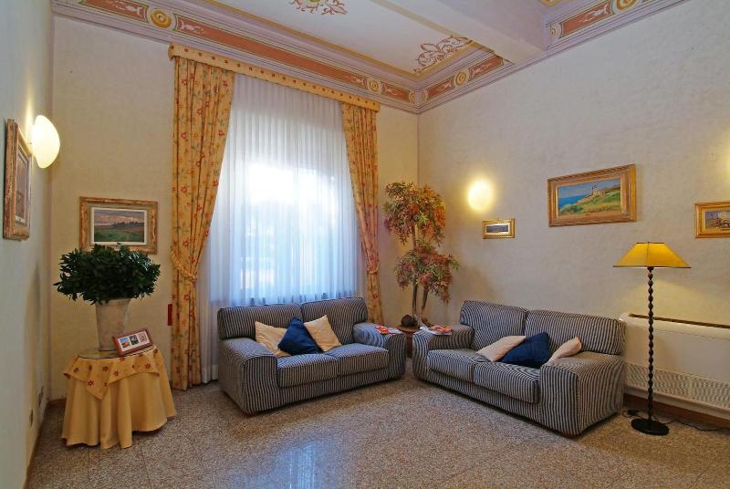 Hotel Villa Tirreno image