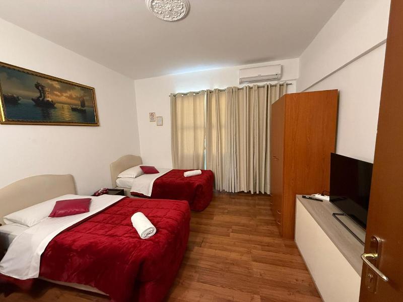 Two Ducks Hostel image
