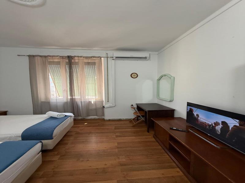 Two Ducks Hostel image
