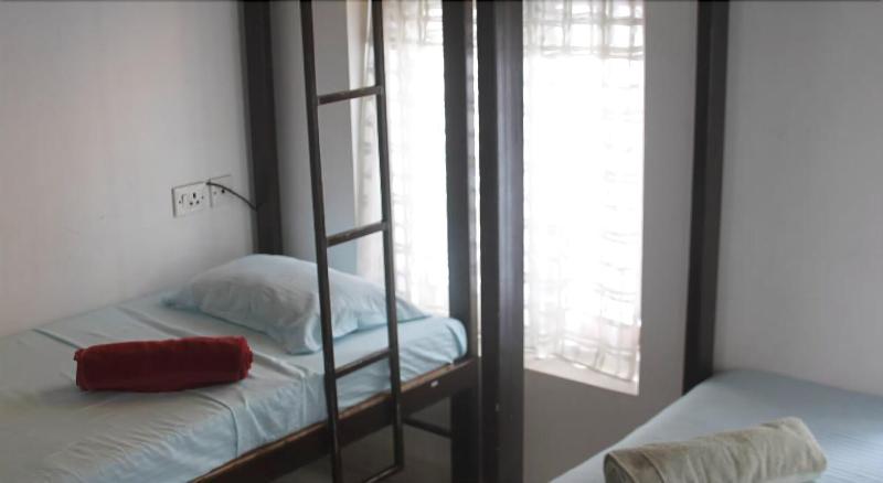 Two Ducks Hostel image