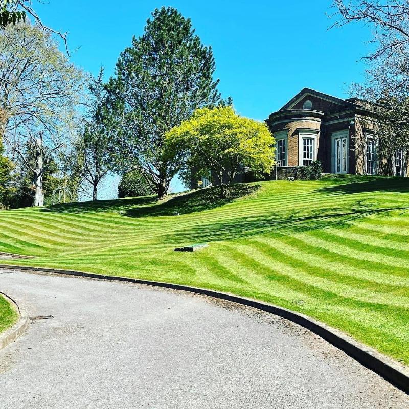 De Courceys Manor Cottages image