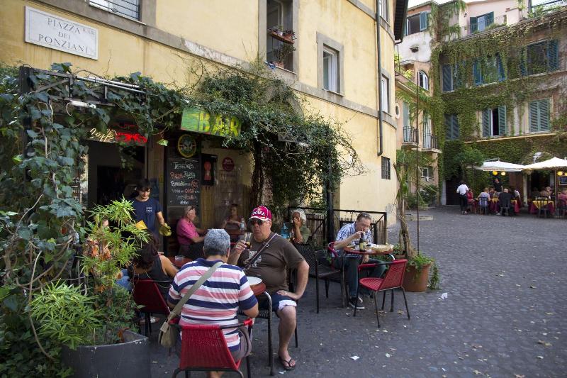 Ripense In Trastevere image