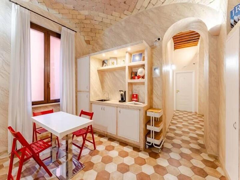 Colosseo Accomodation Room Guest House image