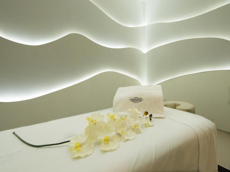 Grand Hotel Boutique Tepatitlán image