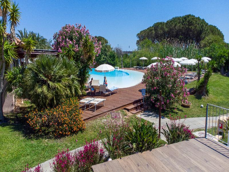 Perdepera Resort image