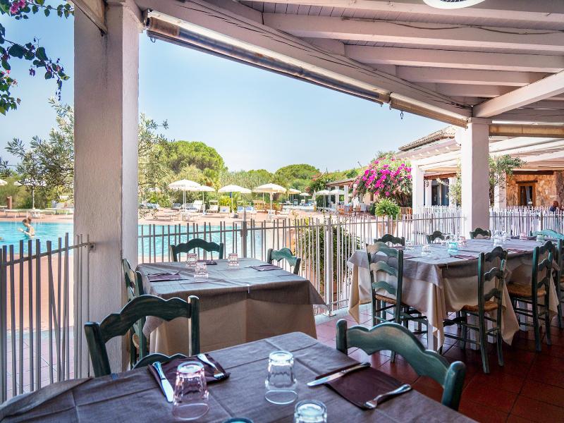 Perdepera Resort image