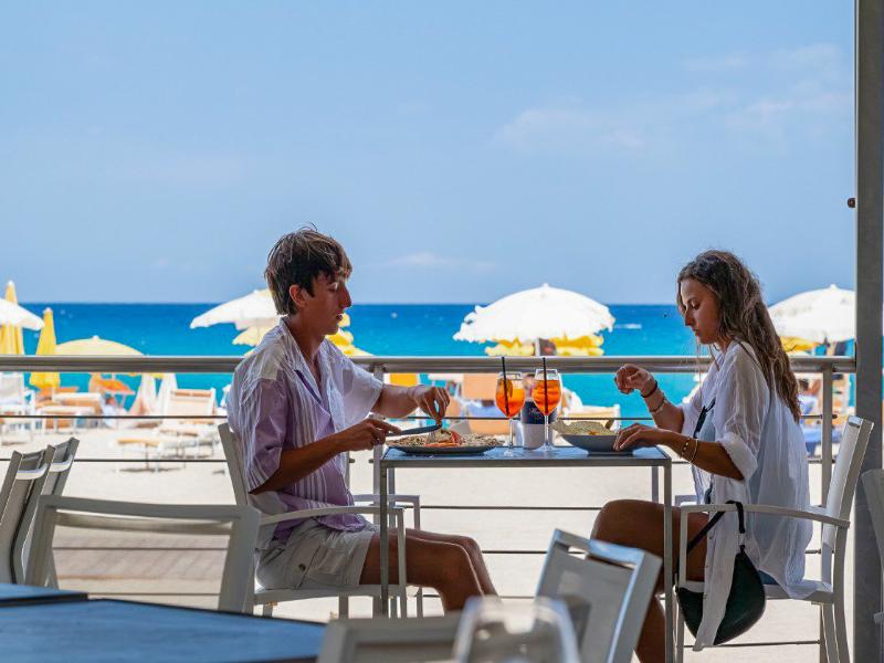 Perdepera Resort image