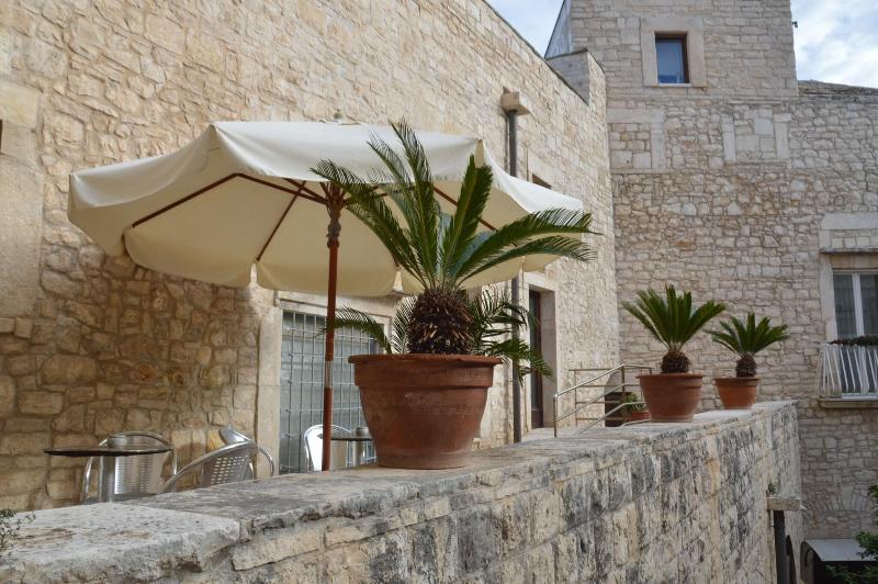 S. Martin Hotel image