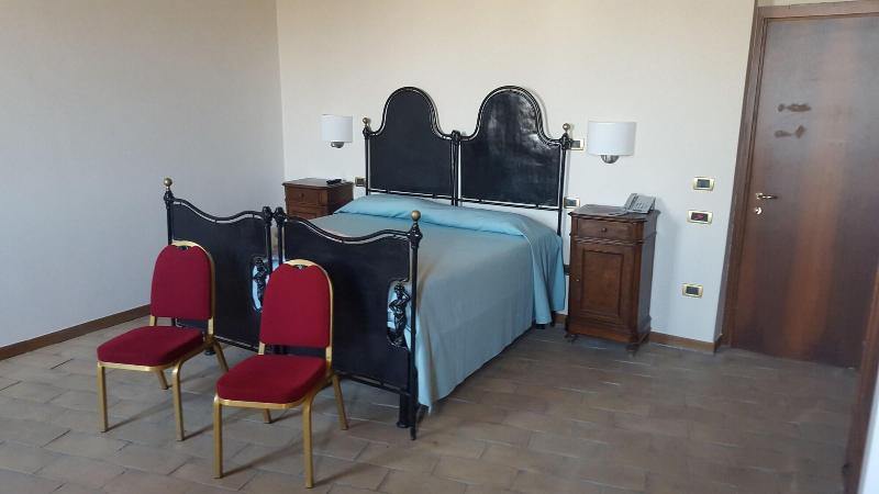 S. Martin Hotel image