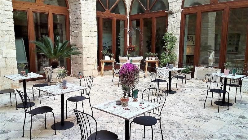 S. Martin Hotel image