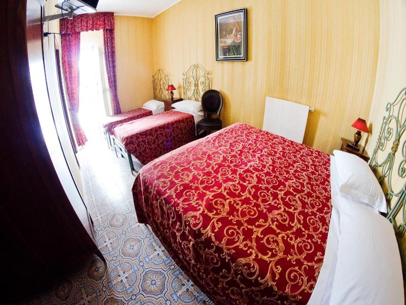 Hotel Villa Maria image