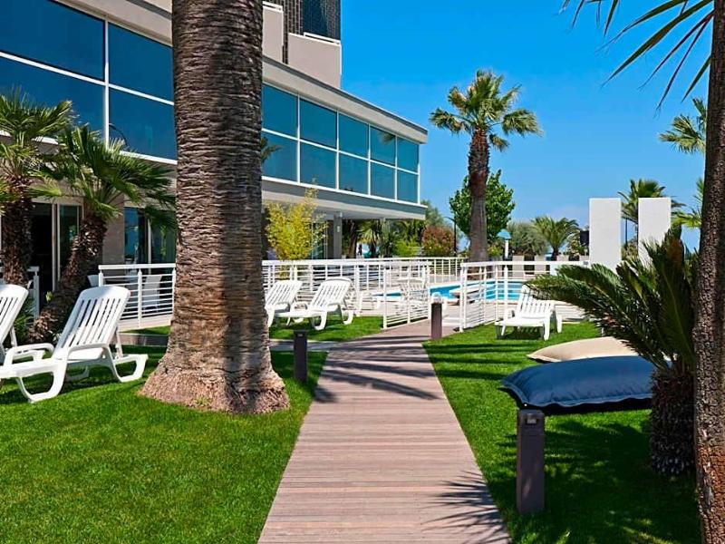 Hotel Eden image