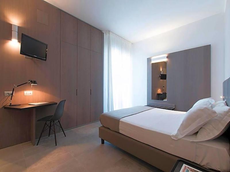 Hotel Eden image