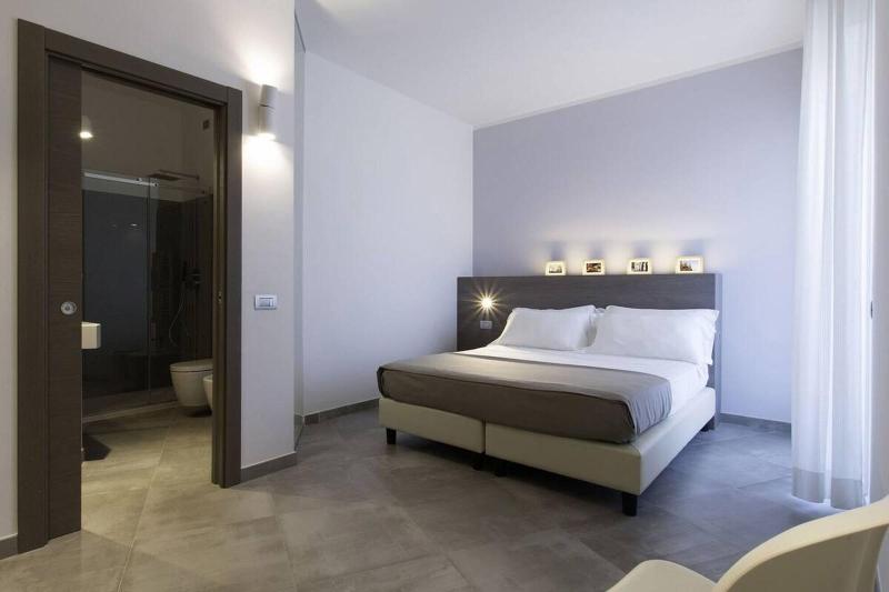 Hotel Eden image