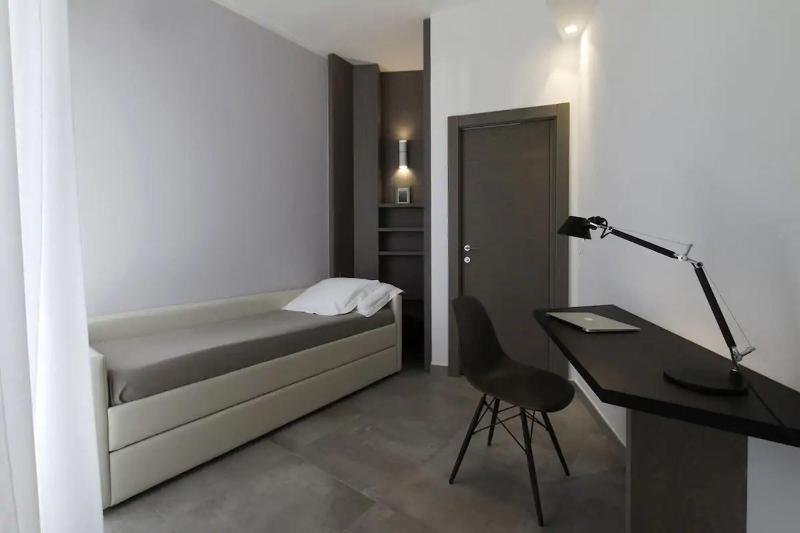 Hotel Eden image