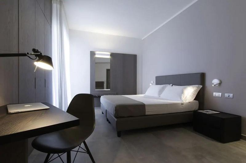Hotel Eden image