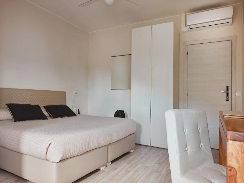 Albergo Sole image