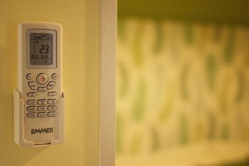 6thLand - Rent Rooms  La Spezia image