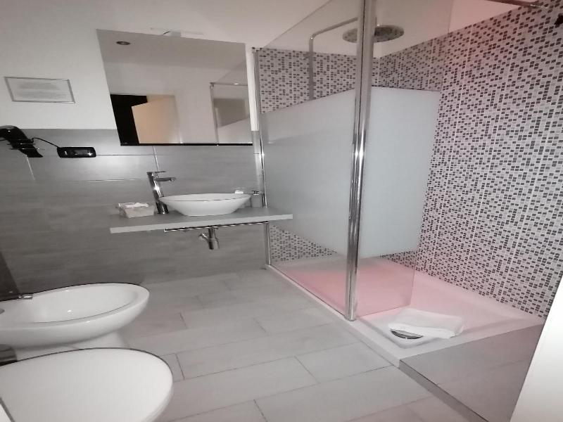 Chroma Italy - Chroma Deka image