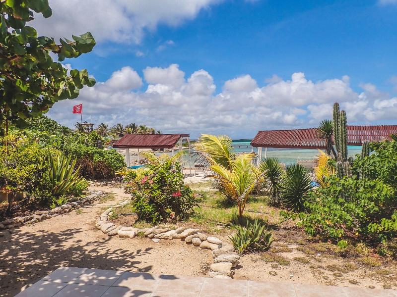 Sorobon Beach Resort & Wellness image