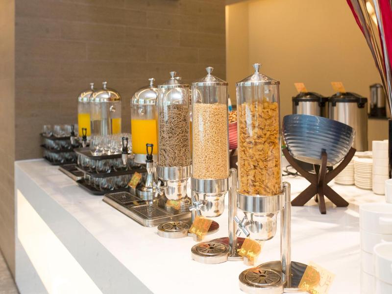 Q-Box Hotel Shanghai Nanqiao image