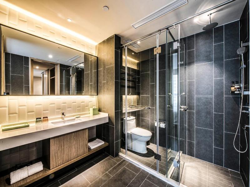 Q-Box Hotel Shanghai Nanqiao image