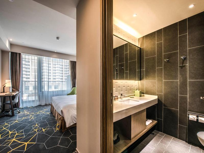 Q-Box Hotel Shanghai Nanqiao image