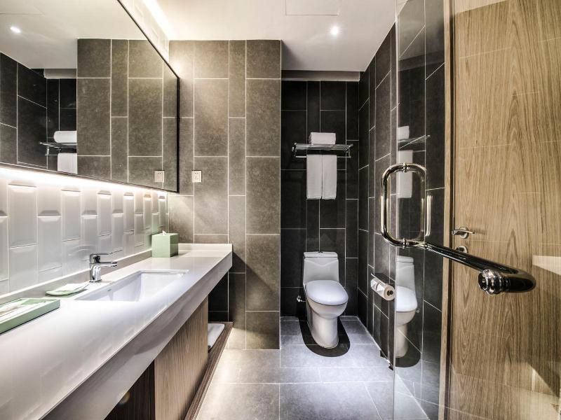 Q-Box Hotel Shanghai Nanqiao image