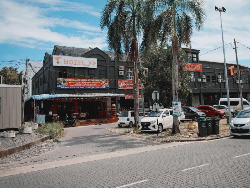 T Hotel Kuala Perlis image
