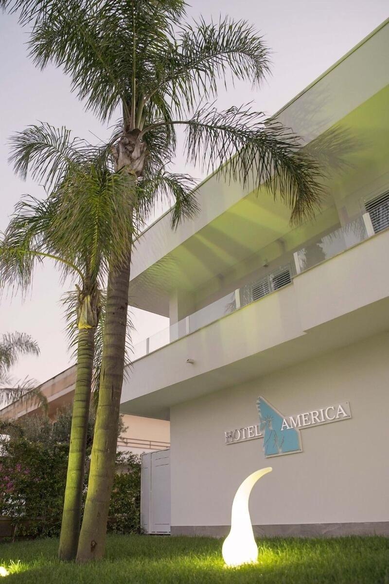 Hotel America image