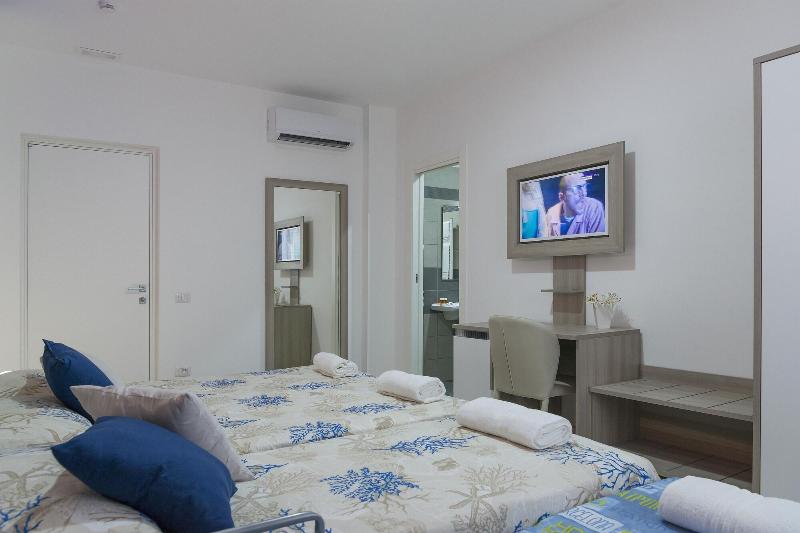 Hotel America image