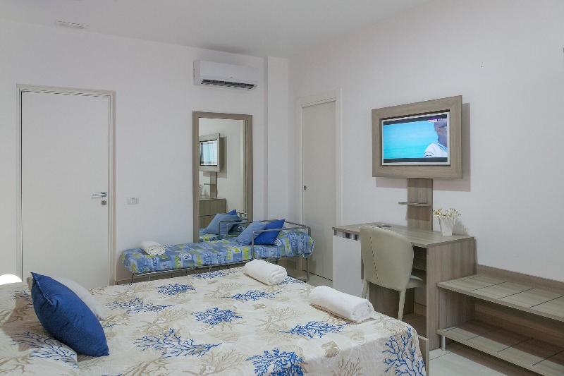 Hotel America image