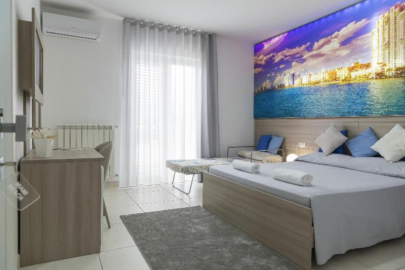 Hotel America image
