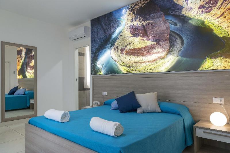 Hotel America image