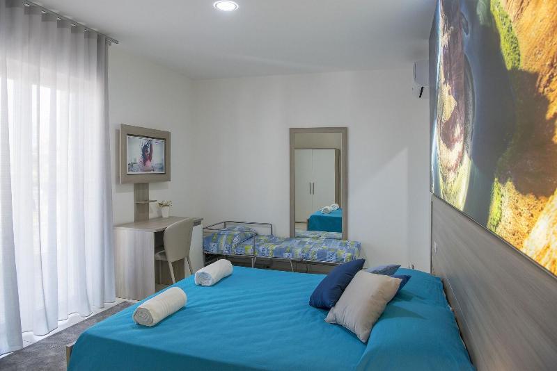 Hotel America image