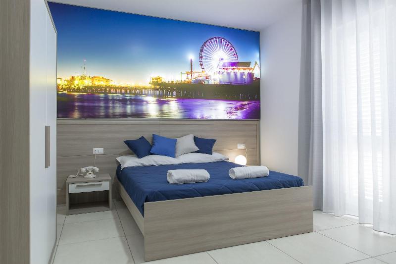 Hotel America image