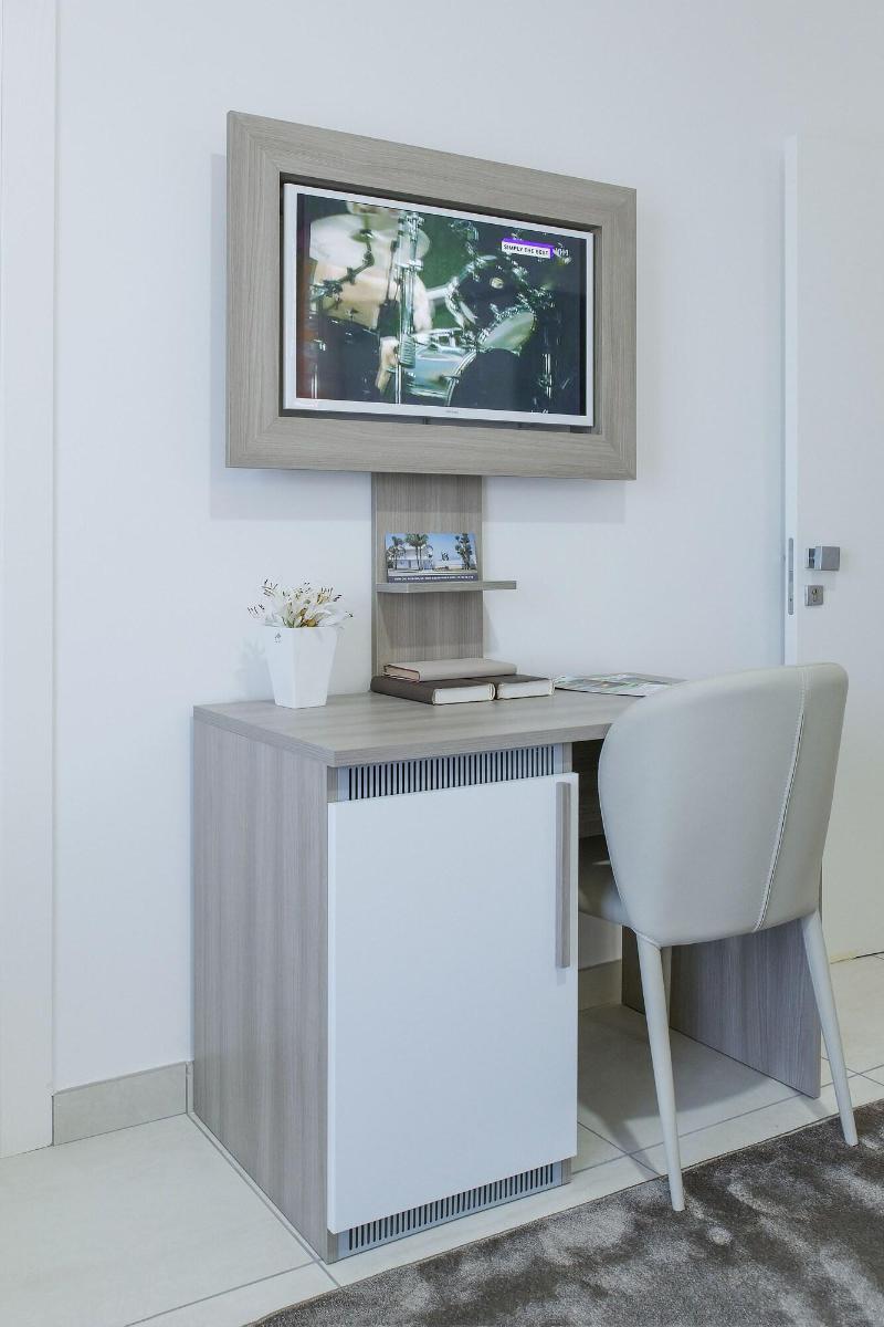 Hotel America image