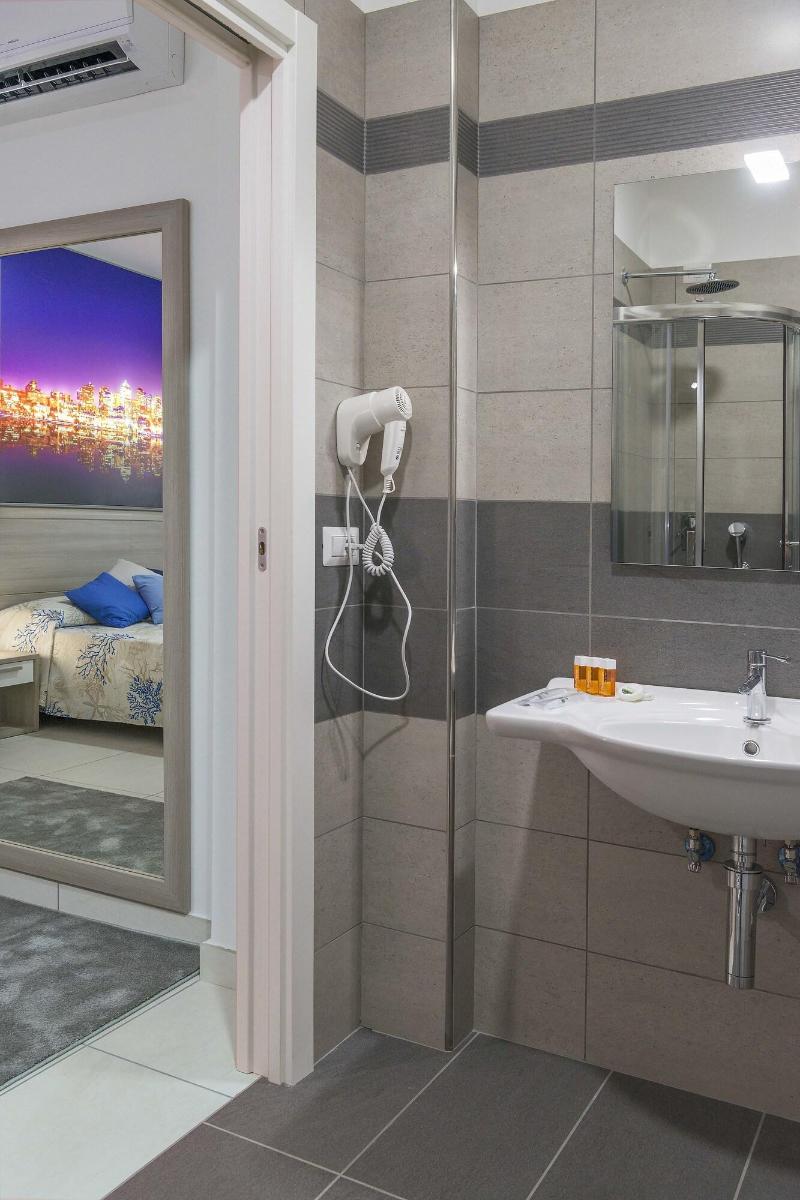 Hotel America image