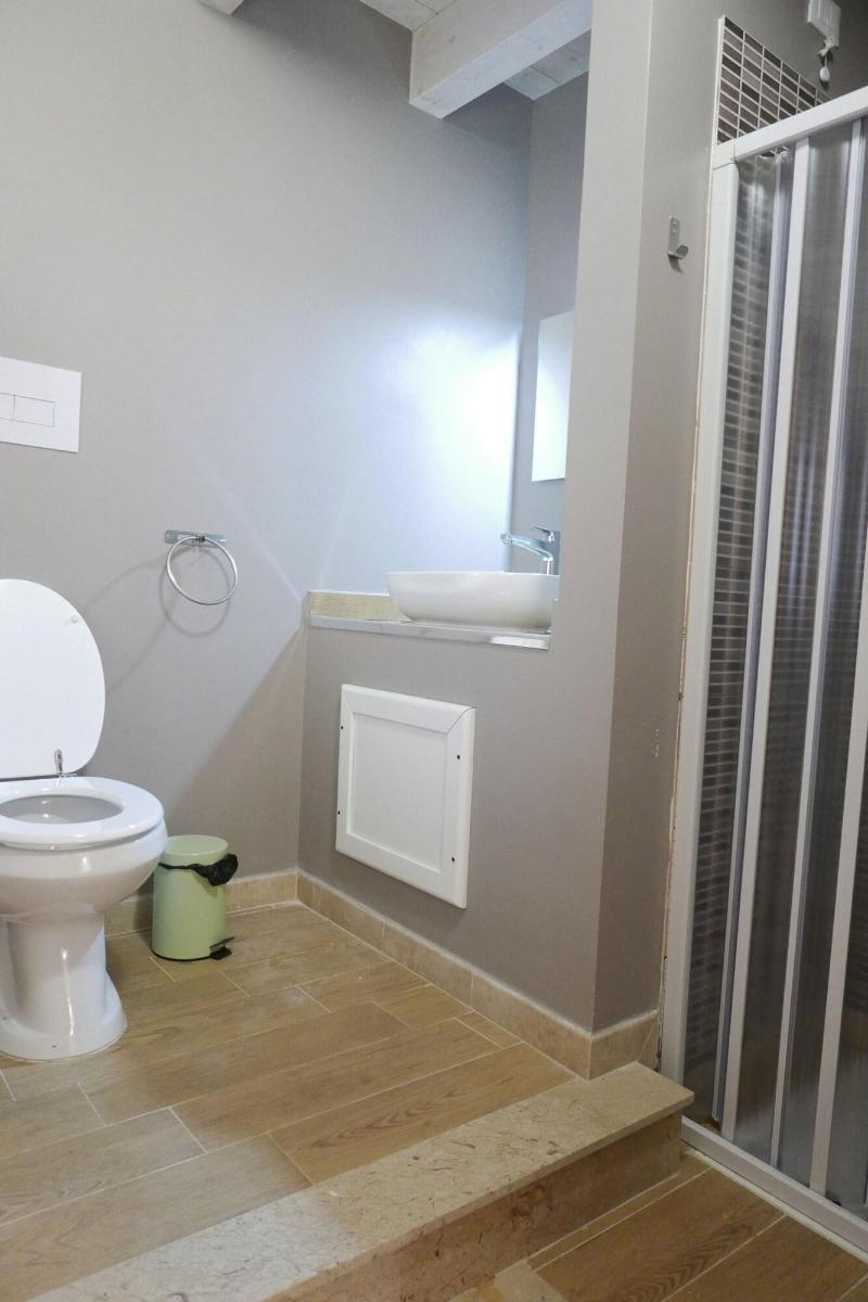 Opera Boutique Rooms image