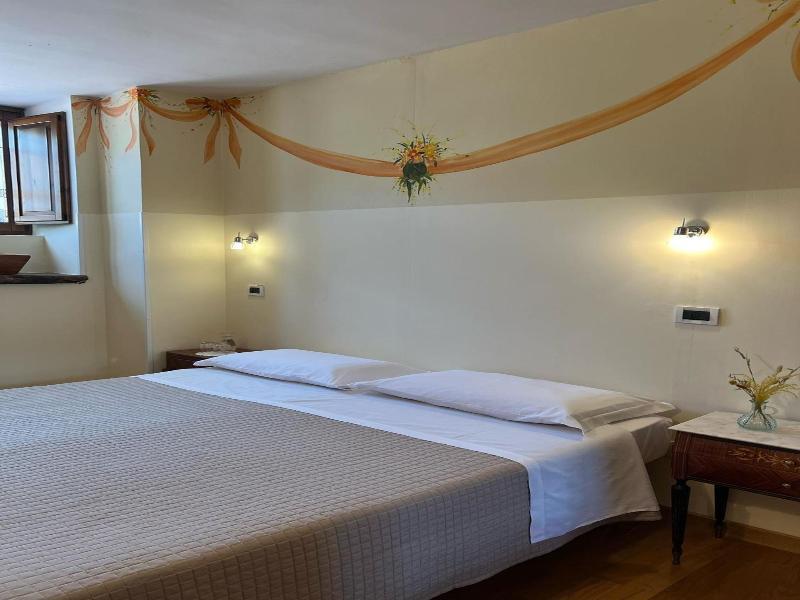 La Locanda Sul Lago image
