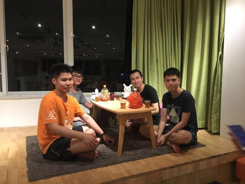 Phoenix Egg Youth Hostel image