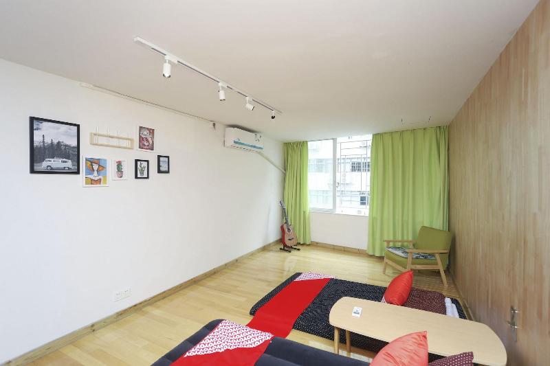 Phoenix Egg Youth Hostel image